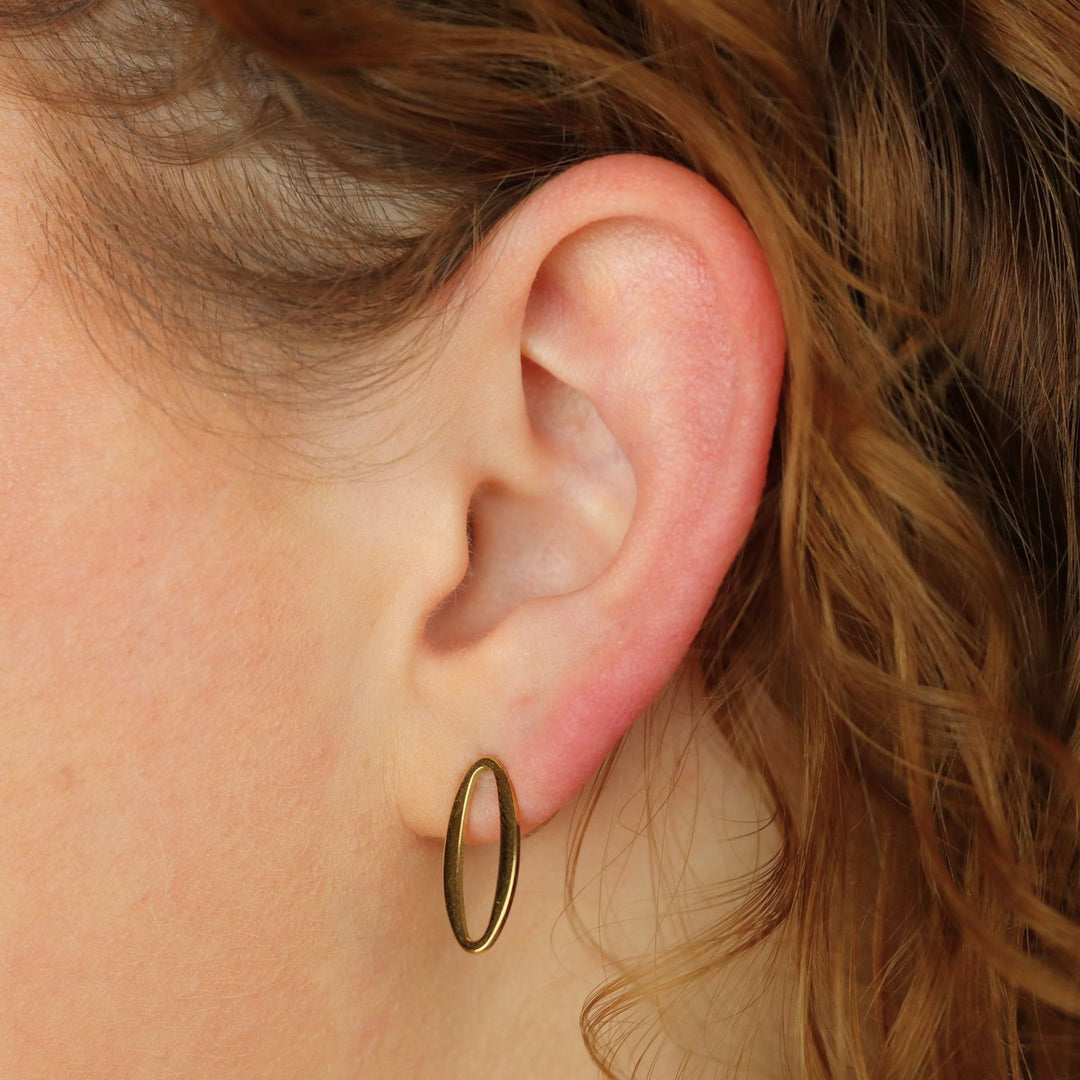 camps & camps open oval earrings