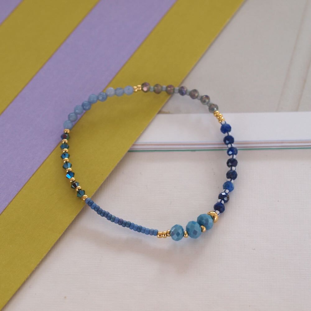 widaro armband blue beads