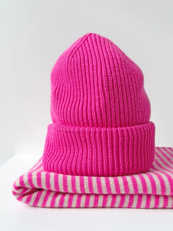 sjaalmania beanie neon pink