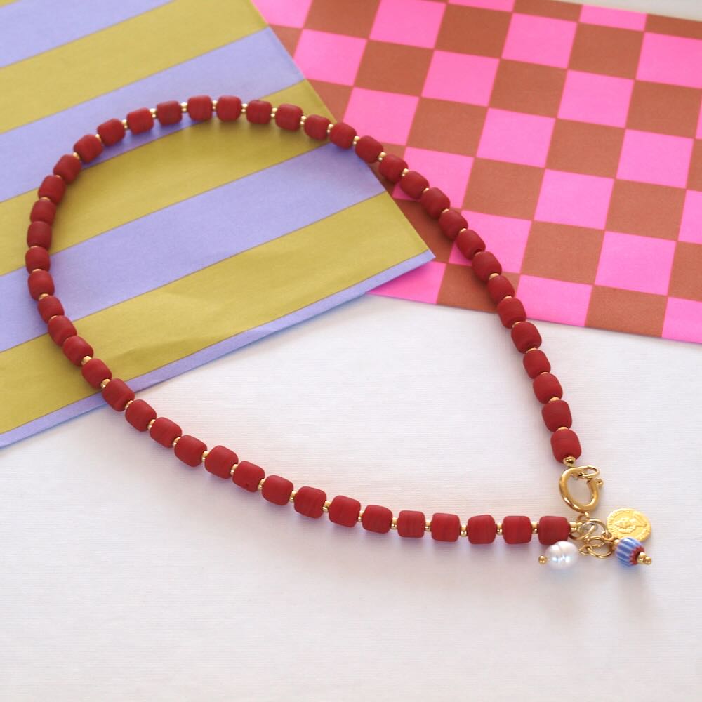 widaro ketting red pretty beads